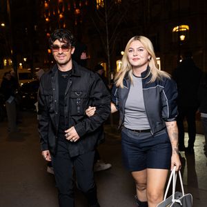 Louane Emera et son fiancé Florian Rossi à l'after party de la maison Miu Miu au club Gigi à Paris pendant la fashion week (PFW) le 11 mars 2025. © Perusseau / Da Silva / Bestimage
