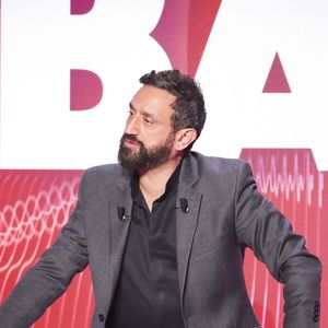 Exclusif - Cyril Hanouna, sur le plateau de l’émission « TPMP » présentée par C.Hanouna et diffusée en direct sur C8, Paris, France, le 08 janvier 2025. © Jack Tribeca / Bestimage