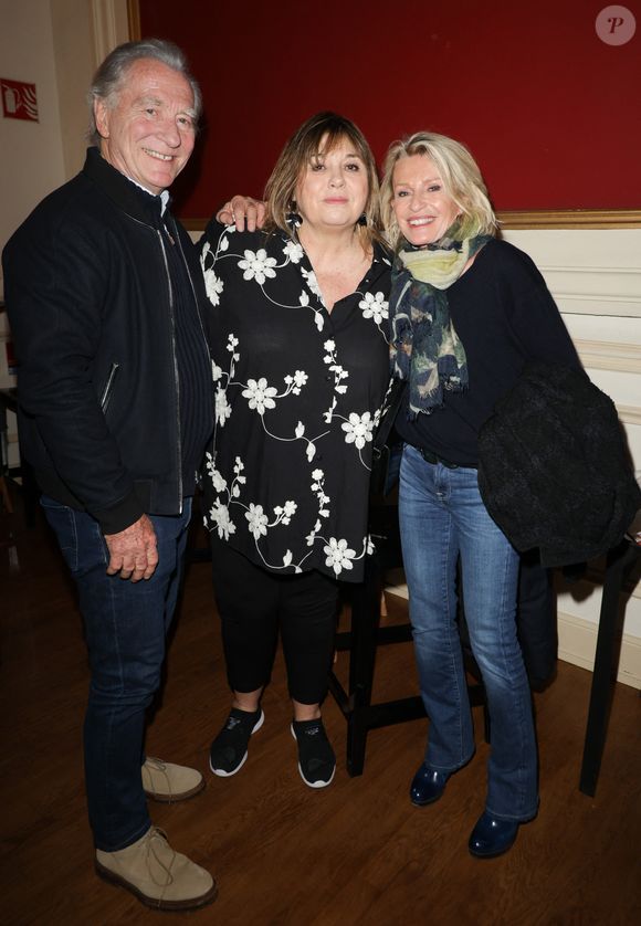 Exclusif -  William Leymergie, Michèle Bernier et Sophie Davant - 50ème de la pièce "Lyly" avec M. Bernier et F. Perrin au théâtre de Paris le 27 mars 2025. © Coadic Guirec/Bestimage