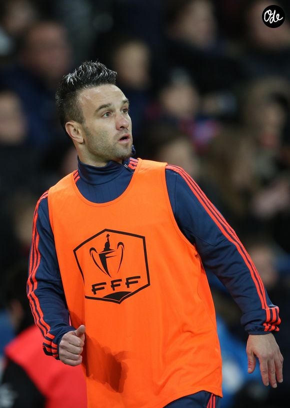 Valbuena explique qu'il ne prendra sa retraite que lorsqu'il estimera ne plus rien apporter sur le terrain.

Mathieu Valbuena - Match de coupe de France entre le Psg et Lyon au Parc des Princes à Paris le 10 février 2016.