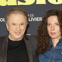Michel Drucker est un précieux soutien pour sa petite-fille Rebecca, elle a eu une actualité importante récemment  : "Il m’a fait répéter chez lui"