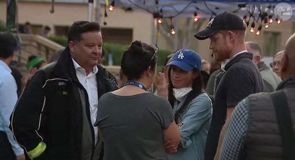 Le prince Harry et Meghan Markle se rendent au Pasadena Convention Center avec les services d secours et les victimes des incendies de Eaton à Los Angeles en janvier 2025 Backgrid UK/ Bestimage