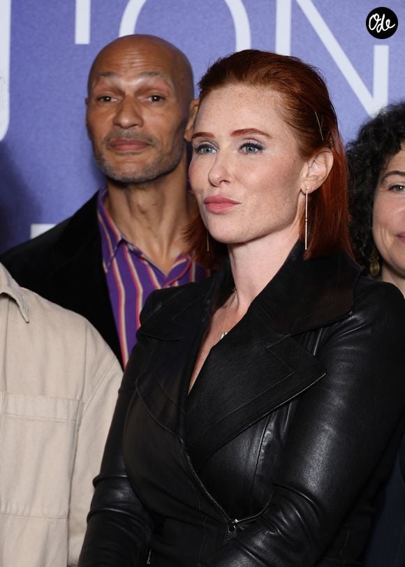 Sur ce projet, révélée par HPI, elle porte une double casquette : actrice principale et coproductrice via sa société Bahia Blanca.

Audrey Fleurot et son compagnon Djibril Glissant sur le tapis rouge lors de la 28ème édition du festival de la Fiction à la Rochelle le 17 septembre 2026. © Denis Guignebourg / Bestimage