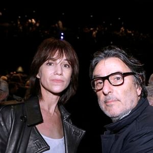 Charlotte Gainsbourg et Yvan Attal - La grande conférence du collectif. © CEDRIC PERRIN / BESTIMAGE