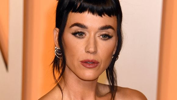 Katy Perry perd ses moyens en concert, au moment où sa séparation avec Orlando Bloom est officialisée