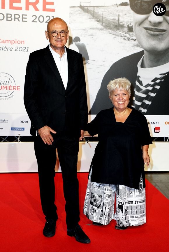 Ils ont ainsi baptisé leur domaine viticole "Minoist", qui est en fait la contraction de leurs deux prénoms

Benoist Gérard et sa femme Mimie Mathy - Cérémonie d'ouverture du Festival Lumière 2021 à Lyon le 9 octobre 2021.
© Dominique Jacovides / Bestimage