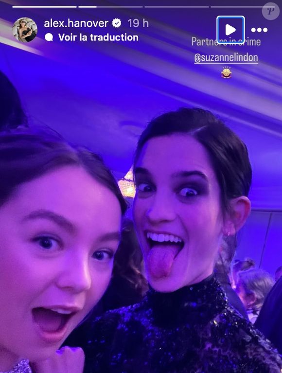 Durant la soirée, le tandem s'est montré rayonnant et très complice ! La preuve est sur Instagram, Alexandra de Hanovre - parée d'une longue robe des plus glamour - s'est immortalisée aux côtés du mannequin tout de noir vêtue .

Suzanne Lindon et Alexandra de Hanovre au dîner caritatif de Babeth Dijan en soutien aux enfants du Rwanda.