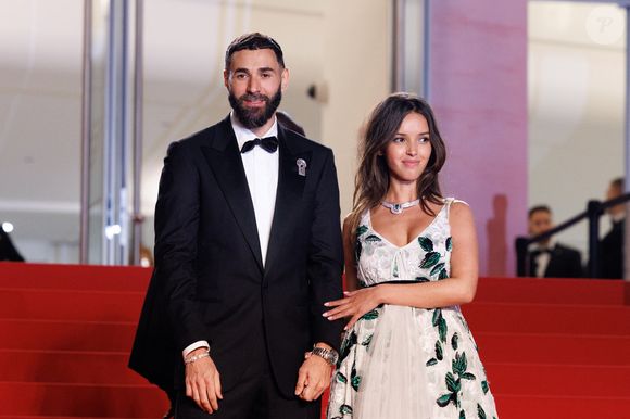 Un couple qui a surpris tout le monde lors de leur apparition main dans la main au dernier Festival de Cannes.

Karim Benzema et sa compagne Lyna Khoudri à la descente des marches du film " 13 jours 13 nuits " lors du 78ème Festival International du Film de Cannes. Le 23 mai 2025 © Jacovides-Moreau / Bestimage / Bestimage