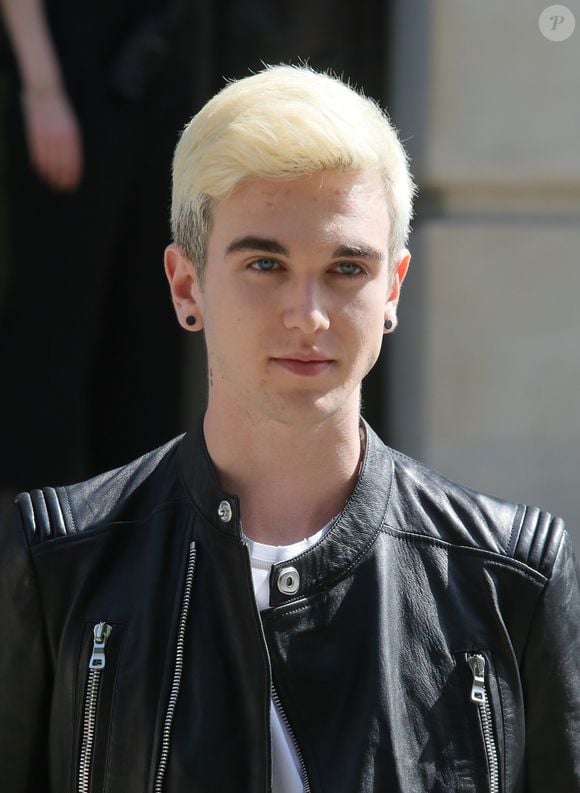 De son union avec Isabelle Adjani dans les années 90 est né Gabriel-Kane Day-Lewis, aujourd'hui âgé de 30 ans.

Gabriel-Kane Day-Lewis au défilé de mode masculine Balmain PAP Printemps / été 2016 à l'hôtel Potocki à Paris, le 27 juin 2015.

Photo : Veeren-Christophe Clovis / Bestimage