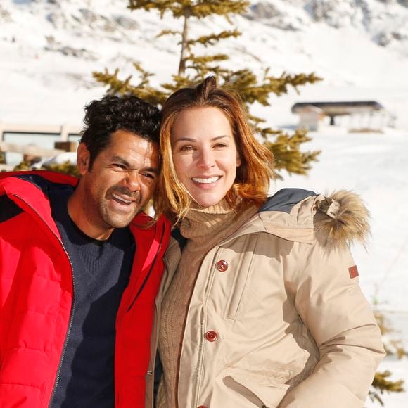 Jamel Debbouze et sa femme Mélissa Theuriau lors du 20ème Festival du film de comédie à l'Alpe d'Huez, France, le 20 janvier 2017. © Christophe Aubert via Bestimage | 00323893