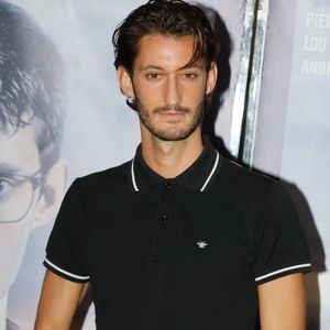 Pierre Niney - Avant-première du film "Boîte noire" à l'UGC Ciné Cité les Halles à Paris, France, le 06 septembre 2021. © Christophe Clovis / Bestimage