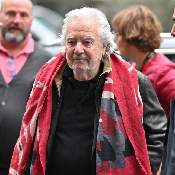 De son côté, Frédéric a préféré suivre les pas de son grand-père paternel, Georges Arditi, en devenant peintre à son tour. Une vie d’artiste qu’il mène sans avoir eu d’enfant, au grand dam de son père.

Pierre Arditi arrivant à la projection du film L Amour A Mort lors du 17ème Festival Lumière à Lyon, France le 14 octobre 2025. Photo by Julien Reynaud/APS-Medias/ABACAPRESS.COM