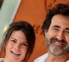 À 50 ans, Mathieu Madénian s’apprête à agrandir une nouvelle fois sa famille. Trois ans après la naissance de son fils Milo, l’humoriste va devenir papa pour la deuxième fois.

Mathieu Madénian et sa femme Olivia au village lors des Internationaux de France de Tennis de Roland Garros © Jacovides / Moreau / Bestimage