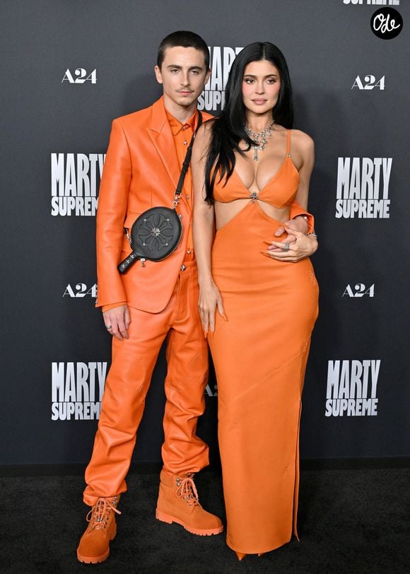 Timothée Chalamet et Kylie Jenner à l'avant-première du film "Marty Supreme" à Los Angeles, le 8 décembre 2025. 

© Bestimage