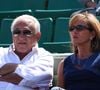 Dominique Strauss-Khan a épousé Myriam L'Aouffir, sa quatrième épouse, en 2017.
Dominique Strauss Kahn et Myriam L'Aouffir regardent un match lors du premier tour des Internationaux de France de tennis à Roland-Garros à Paris, le 30 mai 2015.