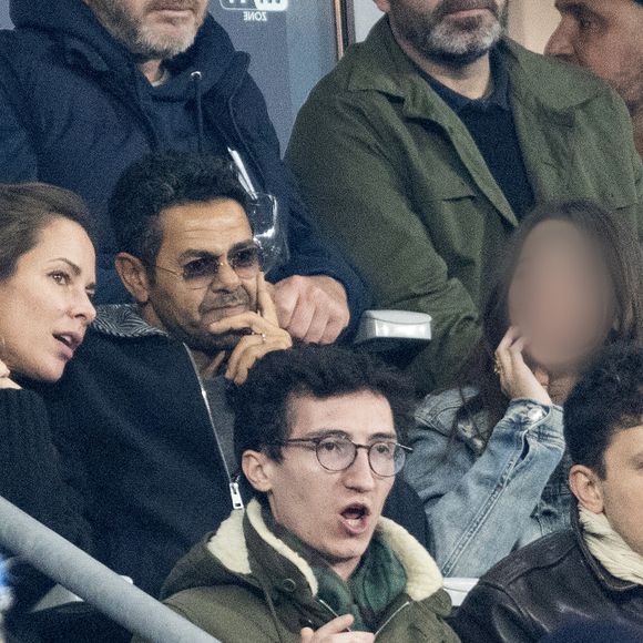 Léon Debbouze a ainsi vu le jour en 2008, tandis que Lila Debbouze est venu au monde trois ans plus tard

Jamel Debbouze avec sa femme Mélissa Theuriau et leur fille Lila Debbouze - Célébrités dans les tribunes du quart de finale de la Ligue des Nations de l'UEFA 2025 "France - Croatie (2-0 / tab 5-4)" au Stade de France à Saint-Denis le 23 mars 2025. © Cyril Moreau/Bestimage