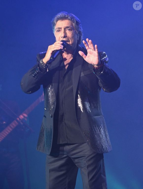 Exclusif - Frédéric François - Frédéric François en concert événement à l'Olympia à Paris le 30 octobre 2021 avant d'entamer une tournée début 2022. © Coadic Guirec/Bestimage