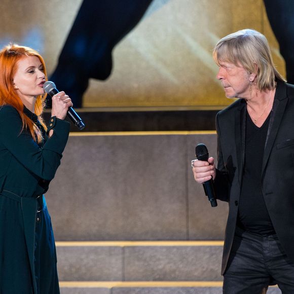 Axelle Red se confie sur l’état de santé de Renaud

Exclusif - Le chanteur Renaud (Renaud Séchan) et Axelle Red - Tournage de l'émission "Merci Renaud" dans les studios de la Plaine Saint-Denis. © Cyril Moreau / Bestimage