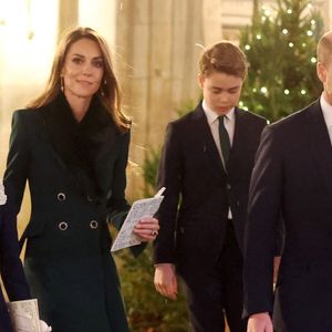 La princesse Charlotte (La princesse Charlotte de Galles), la princesse de Galles (Catherine (Kate) Middleton, princesse de Galles), le prince George et le prince de Galles (Le prince William, prince de Galles) partent après le service de chants Together At Christmas à l'abbaye de Westminster à Londres. Date de la photo : Vendredi 5 décembre 2025.
