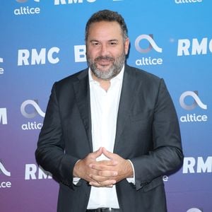 Bruce Toussaint lors de la conférence de presse de rentrée BFM TV. - RMC du groupe Altice France à Paris, France, le 31 août 2023. © Coadic Guirec/Bestimage