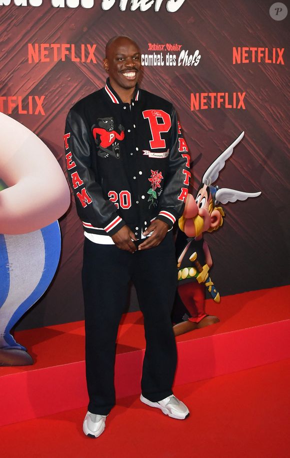 Jean-Pascal Zadi - Photocall de la série Netflix "Astérix et Obélix: le combat des chefs" au Cirque d'Hiver Bouglione à Paris le 29 avril 2025. © Veeren/Bestimage