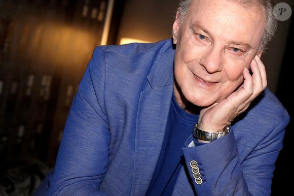 Herbert Leonard posant lors d'une séance de portrait à Paris, France, septembre 2019. Photo par VIM/ABACAPRESS.COM
