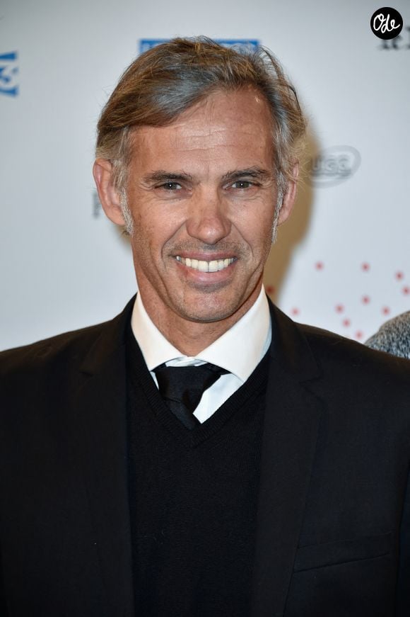 Paul Belmondo et son fils Alessandro assistent au vernissage de l'exposition « Lumière ! Le cinéma s'invente » au Grand Palais à Paris, en France, le 26 mars 2015. Photo de Nicolas Gouhier/ABACAPRESS.COM