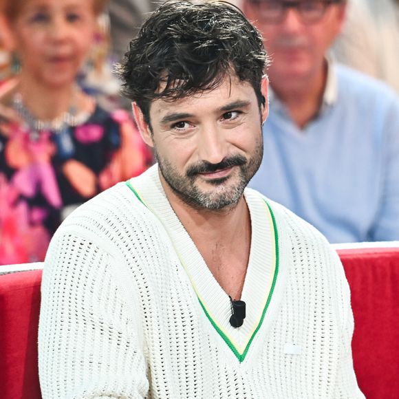 Exclusif - Jérémy Frérot - Enregistrement de l'émission "Vivement dimanche" au studio Gabriel, présentée par M.Drucker, et diffusée sur France 3 le 15 juin 2025. 
© Guillaume Gaffiot / Bestimage