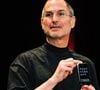 Steve Jobs s'est éteint il y a déjà 15 ans, des suites d'un cancer du pancréas, laissant derrière lui quatre enfants et une femme...

Steve Jobs présente son "iPhone" à San Francisco, Californie. Photo : Aflo / Bestimage