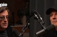 Thomas Dutronc mis à nu dans l'un des derniers numéros de Coloscopie de Laurent Baffie  (YouTube - 2025)