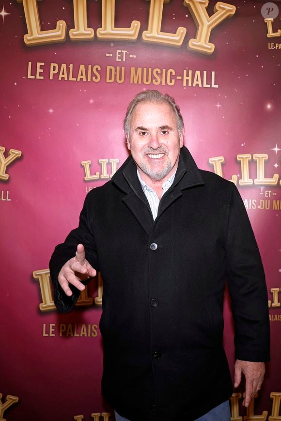 Exclusif - Philippe Risoli à la première du spectacle "Lilly et le Palais du Music-Hall" au théâtre de la Tour Eiffel à Paris, France, le 29 novembre 2025. © Cédric Perrin/Bestimage