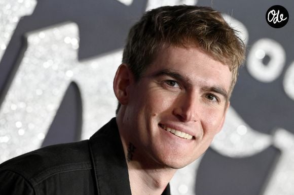 Il avait également évoqué publiquement ses difficultés liées à la santé mentale et à la consommation de substances.

Presley Walker Gerber au photocall de la première mondiale du documentaire "Infinite Icon: A Visual Memoir" à l'AMC The Grove 14 de Los Angeles, Californie, le 20 janvier 2026.

© Axelle/BG/GoffPhotos/Bestimage