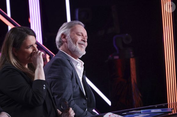 Exclusif - Valérie Benaim, Jean-Michel Maire, sur le plateau de l’émission « TPMP » présentée par C.Hanouna et diffusée en direct sur Youtube et sur toutes les box (SFR, FREE, Bouygues, MyCanal etc), Paris, France, le 10 mars 2025. © Jack Tribeca / Bestimage