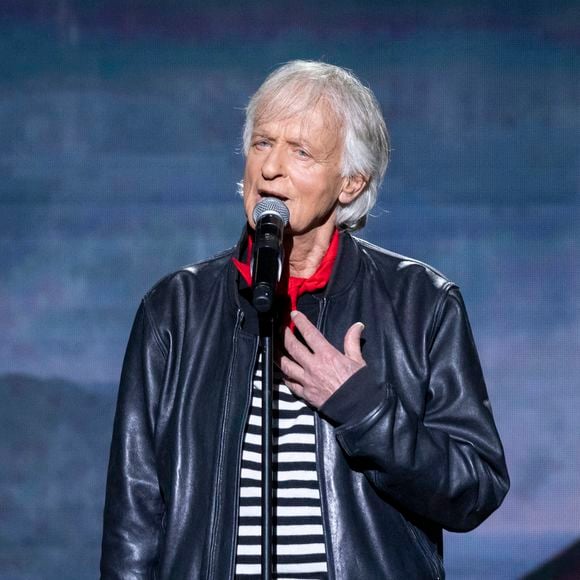 Le chanteur Dave fête ses 80 ans le 4 mai - Exclusif - No Web - Le chanteur Dave - Enregistrement de l'émission "Joyeux anniversaire Renaud" au Dôme de Paris, diffusée le 10 mai sur France 2 © Cyril Moreau / Bestimage