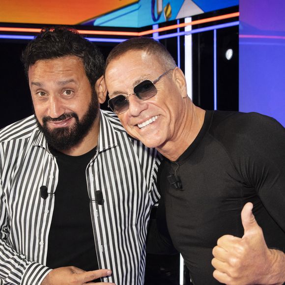 Exclusif - Cyril Hanouna, Jean-Claude Van Damme (JCVD, venu présenté le film « Le dernier mercenaire » (Production Netflix)) - Enregistrement de l'émission "TPMP (Touche Pas à Mon Poste)", présentée par C.Hanouna et diffusée en direct sur C8 le 7 juin
© Jack Tribeca / Bestimage
