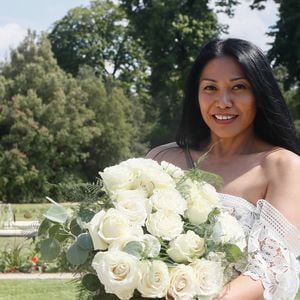 Anggun lors du Baptême de la "rose Anggun" à l'occasion du 116ème concours de roses nouvelles au parc de Bagatelle à Paris, France. Le 15 juin 2023.

© Christophe Clovis / Bestimage
