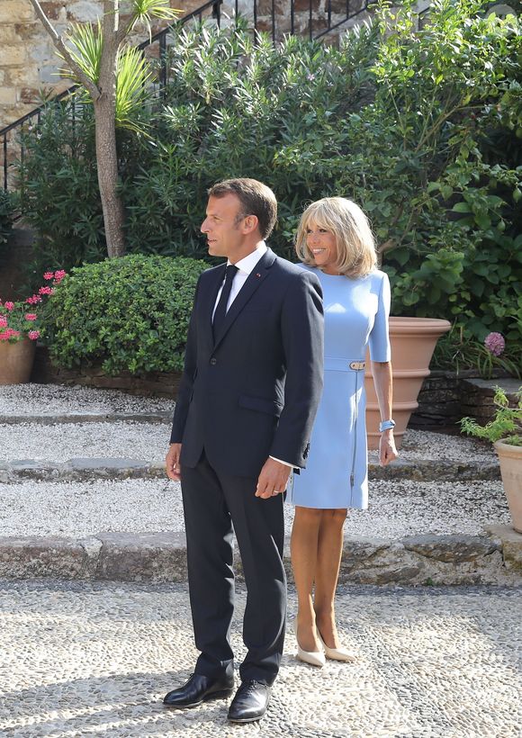 Brigitte Macron - Le président Emmanuel Macron accueille le président Vladimir Poutine au Fort de Brégançon avant un point presse commun le 19 août 2019.

© Dominique Jacovides / Bestimage