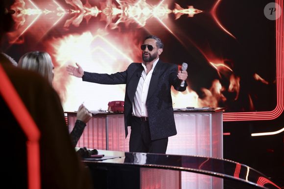 La dernière émission sur la première chaîne de la TNT a eu lieu le 27 février 2024
Exclusif - Cyril Hanouna, sur le plateau de l’émission « TPMP » La dernière sur C8, présentée par C.Hanouna et diffusée en direct sur C8, Paris, France, le 27 fevrier 2025. © Jack Tribeca / Bestimage