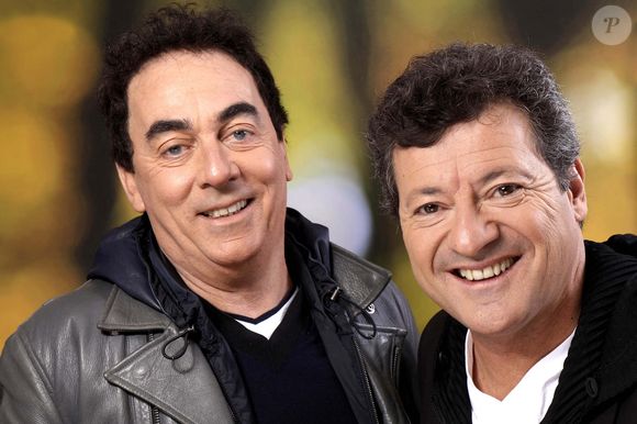 Les Chevaliers Du Fiel, Eric Carriere (G) et Francis Ginibre, posent pour des photos à Paris, France, le 10 avril 2018. Photo by Vim/ABACAPRESS.COM