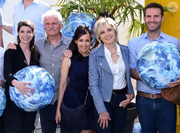 Evelyne Dheliat, Yann Arthus-Bertrand, Chloe Nabedian, Cécile Djunga, Marc Hay assistant au 15e Forum international de la météo et du climat à Paris, France, le 3 juin 2018. Photo by Alain Apaydin/ABACAPRESS.COM