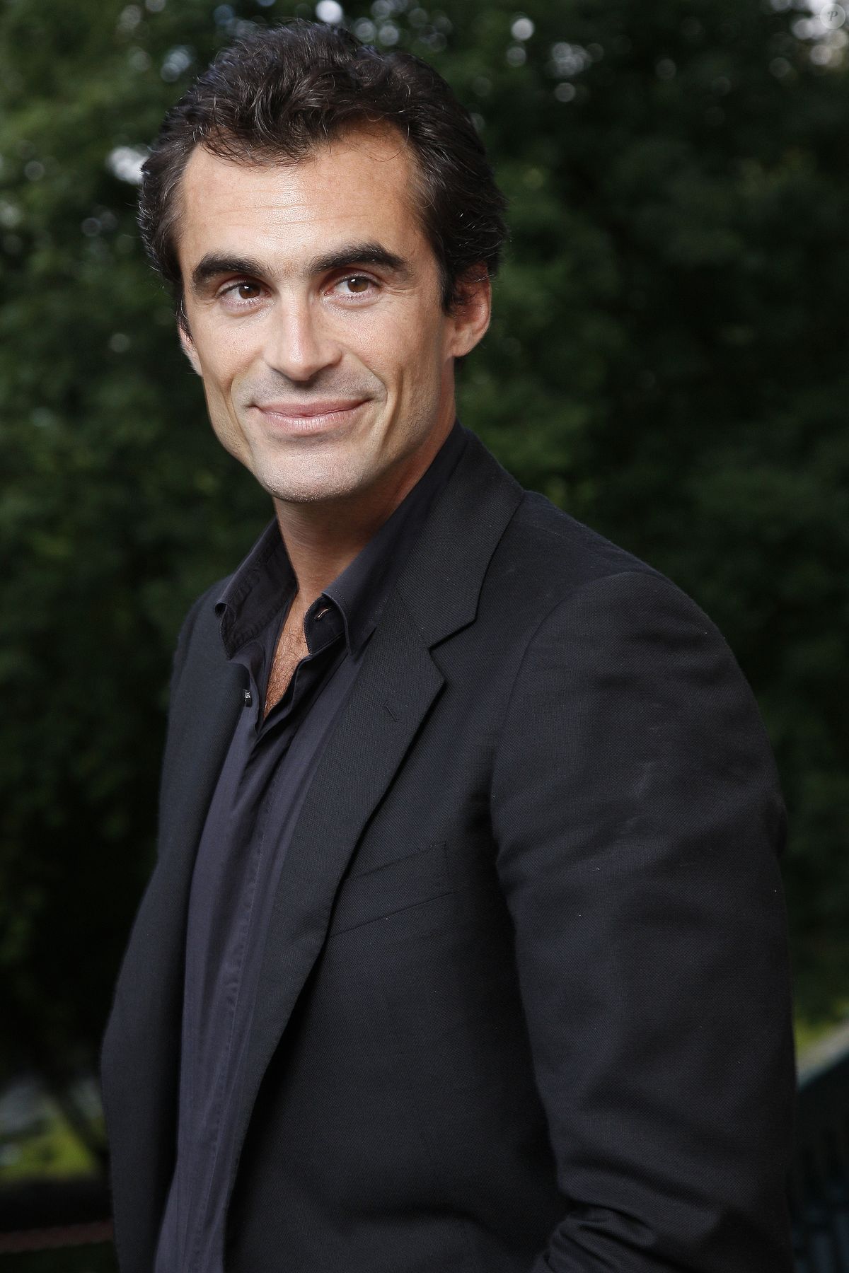 photo-raphael-enthoven-portrait-ode-purepeople