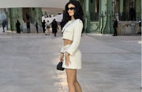 Kylie Jenner lors du défilé Chanel Haute-Couture printemps-été à Paris