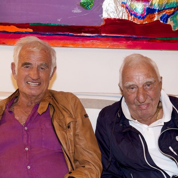 Mort à 96 ans le 19 septembre 2019, il avait rencontré Jean-Paul Belmondo en 1948, dans un club de boxe nommé l'Avia Club. 

Exclusif - Jean-Paul Belmondo et Charles Gérard - Soirée en l'honneur du "Royal Palm de Marrakech" à Paris le 17 septembre 2014. AGENCE / BESTIMAGE