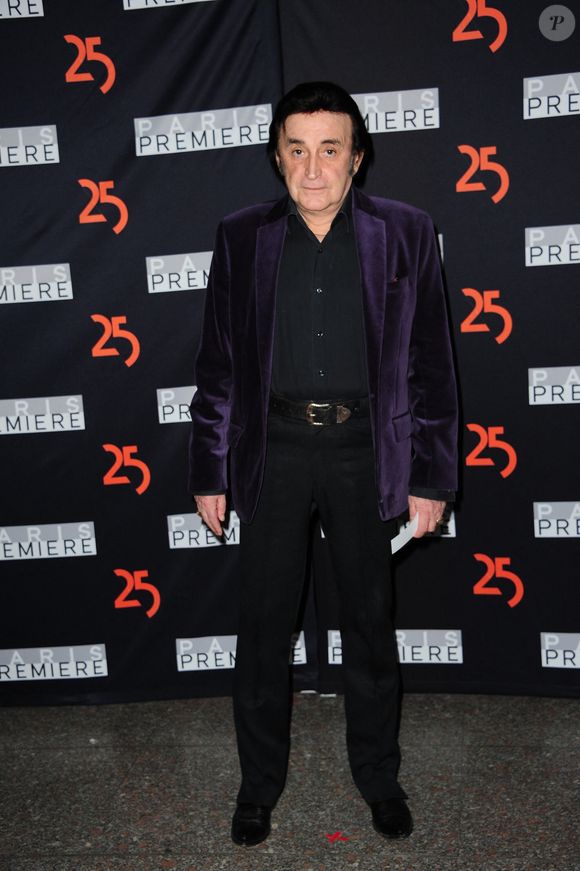 Dick Rivers assiste à 'Paris Premiere s'expose pour ses 25 ans' au Grand Palais à Paris, France le 20 septembre 2011. Photo by Nicolas Briquet/ABACAPRESS.COM