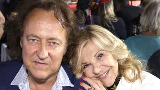 Nicoletta en couple avec un homme plus jeune qu'elle : Ce qu'elle ne lui fera jamais