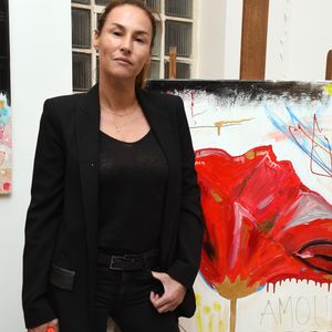 Vanessa Demouy - Vernissage de l'exposition de l'artiste peintre Caroline Faindt "Une plongée au coeur de la couleur" au Studio Faidherbe à Paris le 26 septembre 2018. © Giancarlo Gorassini/Bestimage