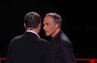 Nikos Aliagas surpris par Arthur dans "La Chanson secrète" sur TF1 le 26 décembre 2025.