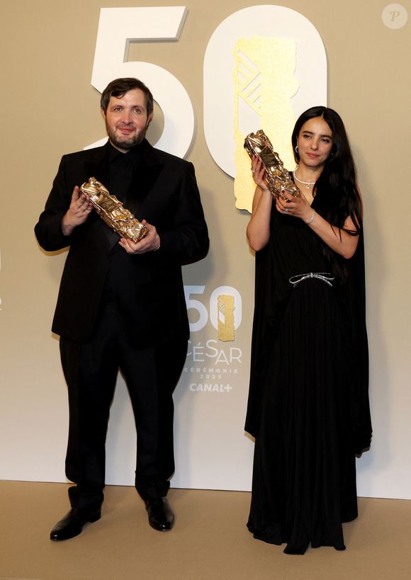 Karim Leklou (César du meilleur acteur pour "le roman de Jim”), Hafsia Herzi (César de la meilleure actrice pour "Borgo") - Photocall des lauréats (pressroom) de la 50ème cérémonie des César à l'Olympia à Paris le 28 février 2025

© Dominique Jacovides / Olivier Borde / Bestimage