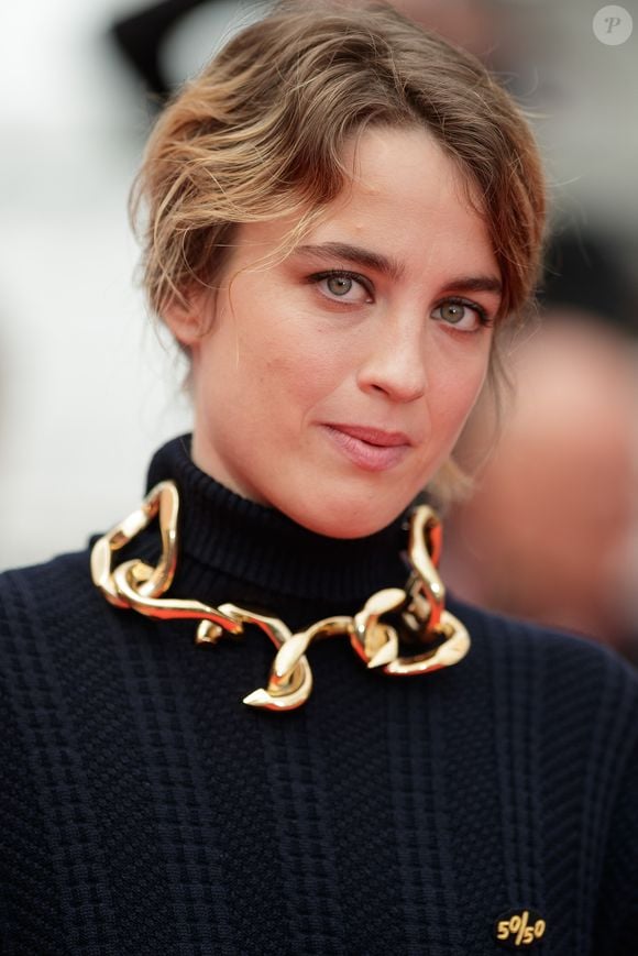 Adèle Haenel - Montée des marches du film "Portrait de la jeune fille en feu" lors du 72ème Festival International du Film de Cannes. Le 19 mai 2019
© Jacovides-Moreau / Bestimage