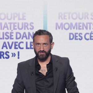 Cyril Hanouna s’est montré plutôt discret concernant son penthouse new-yorkais, difficile de savoir s’il s’y rend souvent et à quoi ressemble l'endroit. 

Exclusif - Cyril Hanouna, sur le plateau de l’émission « TPMP » présentée par C.Hanouna et diffusée en direct sur Youtube et sur toutes les box exceptée Bouygues (SFR, FREE, MyCanal etc), Paris, France, le 03 mars 2025. © Jack Tribeca / Bestimage